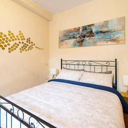 Appartamento Elegante E Centrale La Foglia D'Oro Bologna Exteriör bild