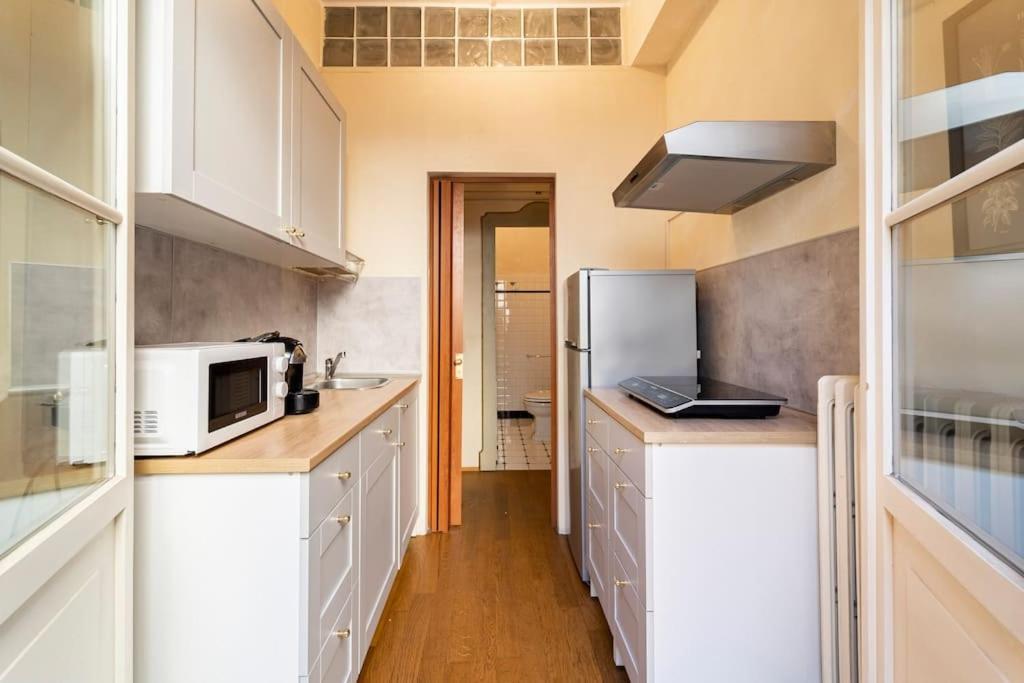 Appartamento Elegante E Centrale La Foglia D'Oro Bologna Exteriör bild
